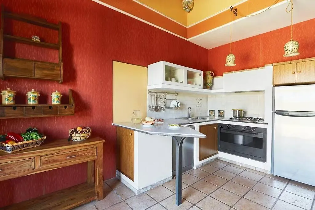 La Loggia Wanderlust Experience Villa Caltagirone